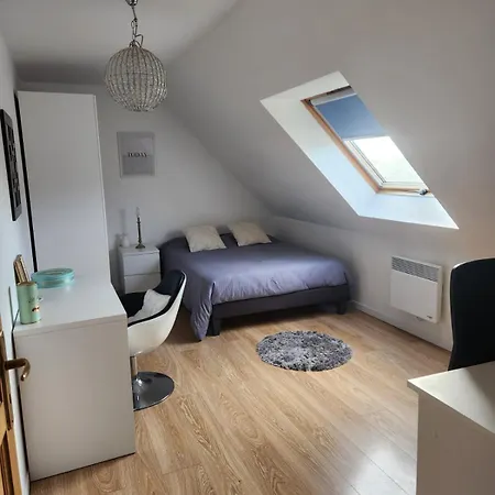 Maison De Charme Au Coeur Du Vexin Normand, 8 Personnes, 4 Couchages, Calme Et Confort Feriehus