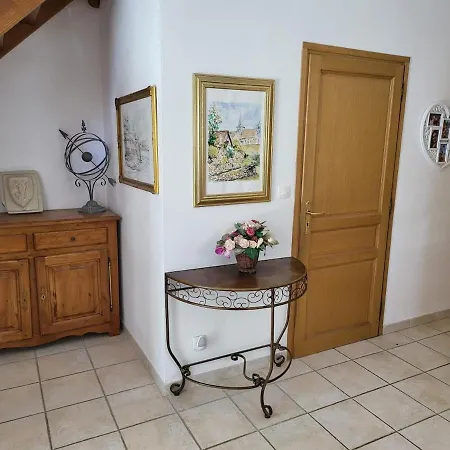 Feriehus Maison De Charme Au Coeur Du Vexin Normand, 8 Personnes, 4 Couchages, Calme Et Confort